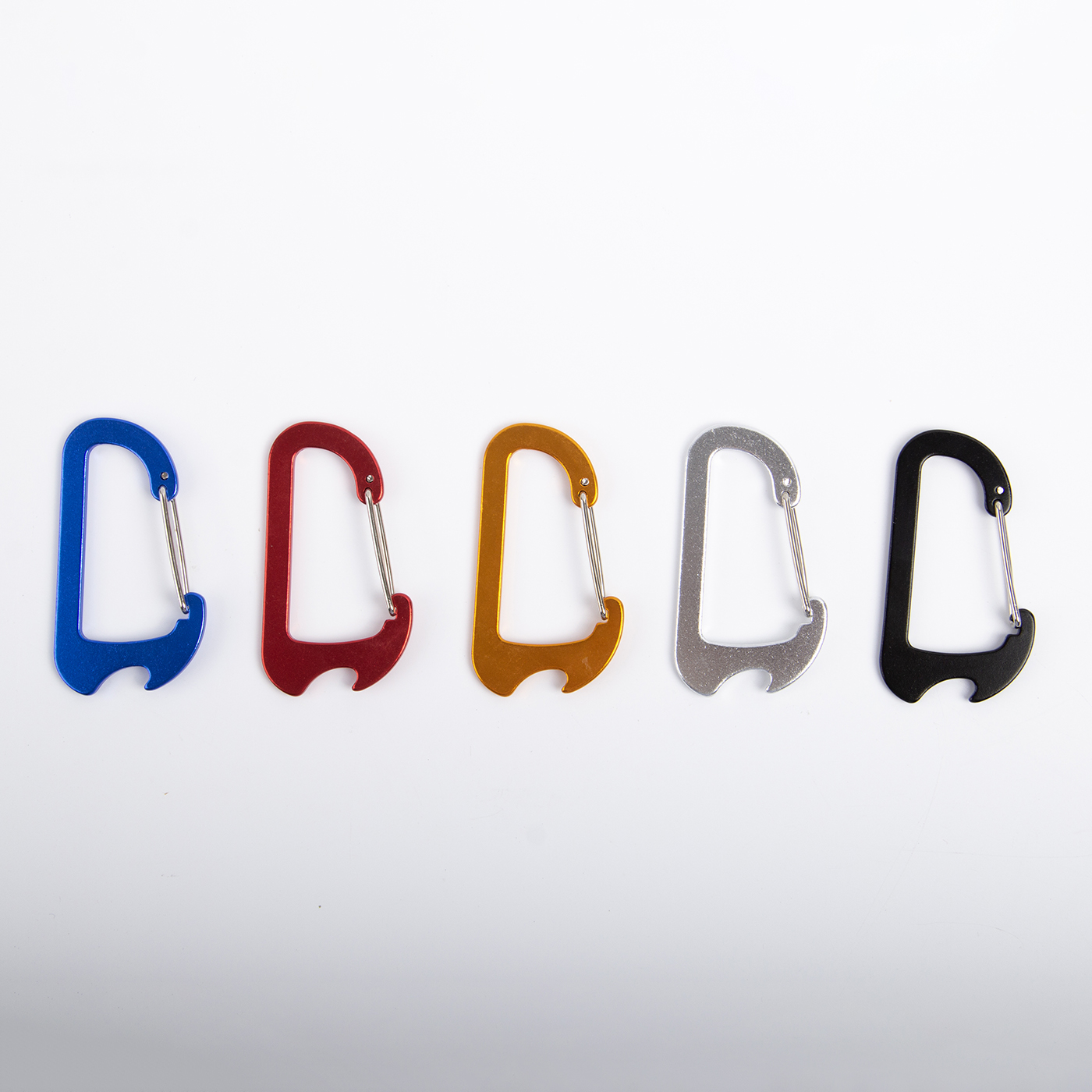 Bottle Opener With Carabiner3