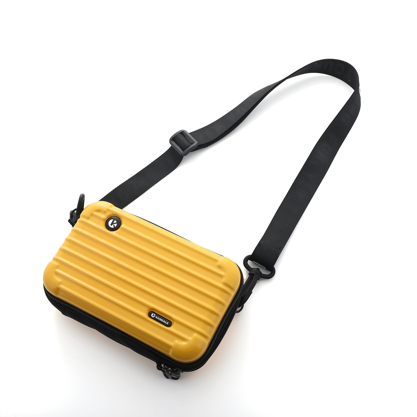 Suitcase Shape Crossbody Bag1