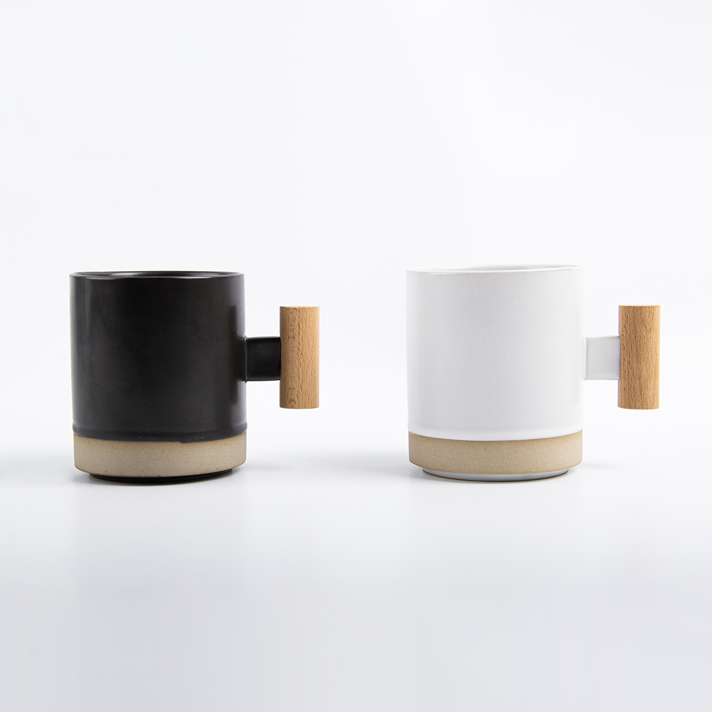 Custom 13 oz. Wooden Handle Ceramic Mug3