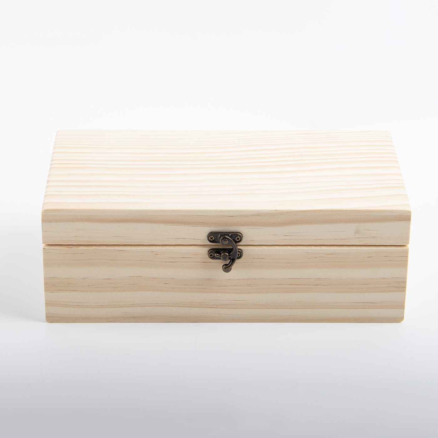 18 Slot Wooden Essential Oil Storage Case3