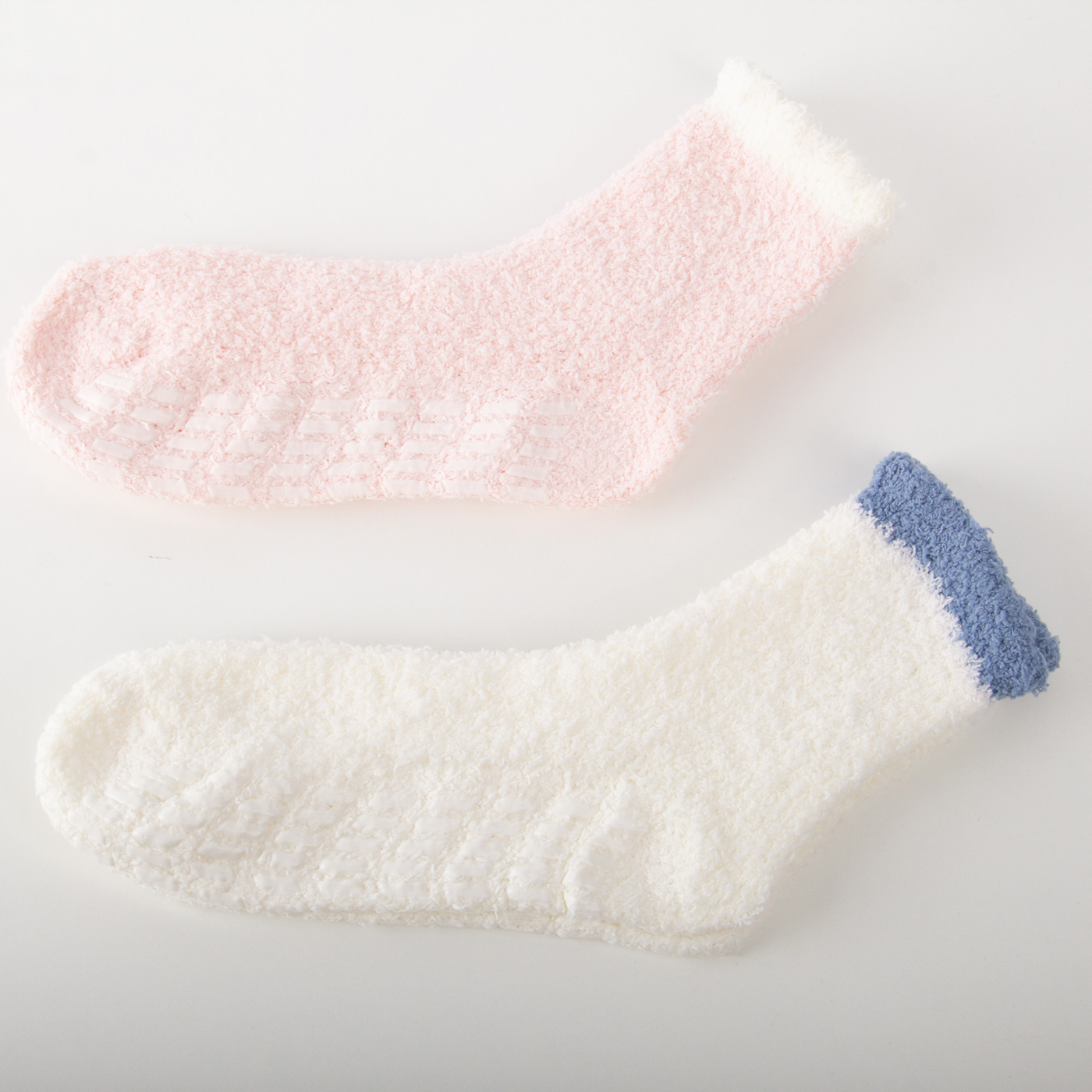 Anti Skid Fuzzy Winter Crew Socks2
