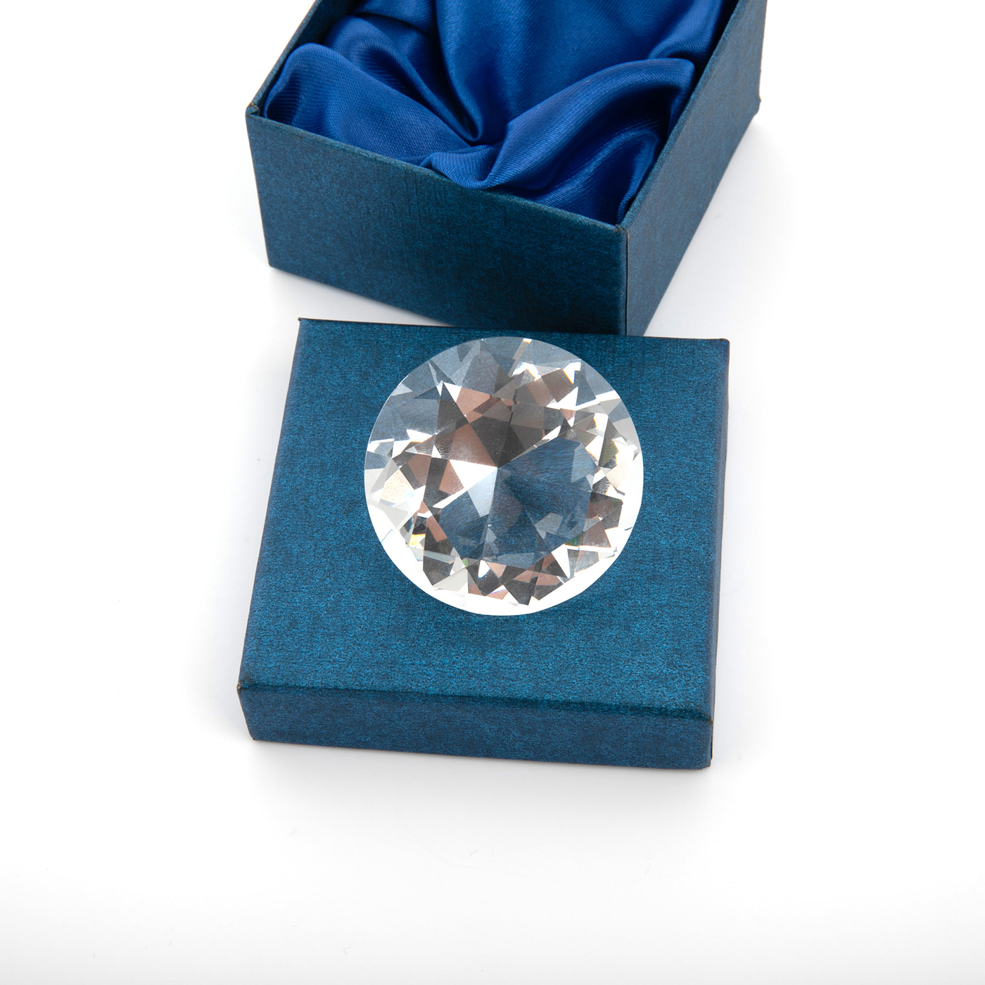 Small Diamond Shaped Paperweight2