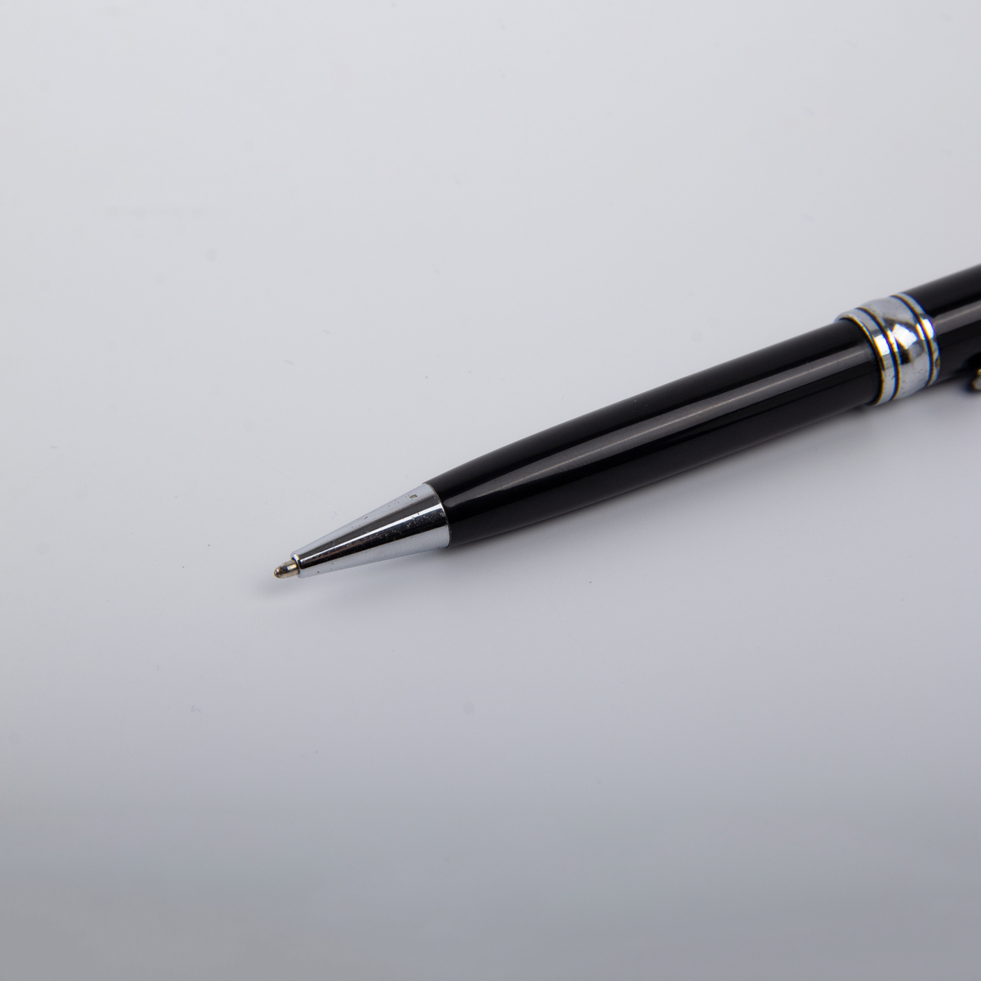 Promotional Screwable Ballpoint Pen3