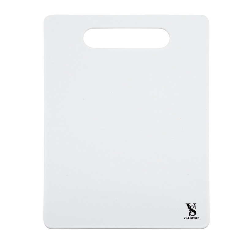 Plastic Cutting Board With Grip1