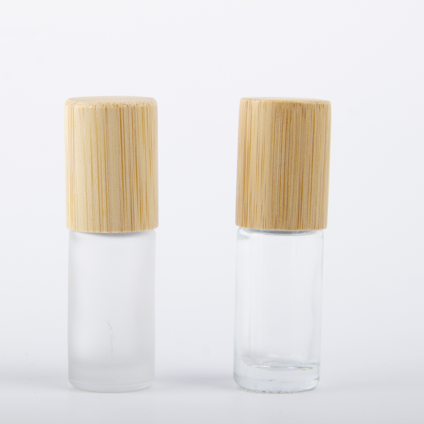 Glass Roll On Bottle With Bamboo lid3