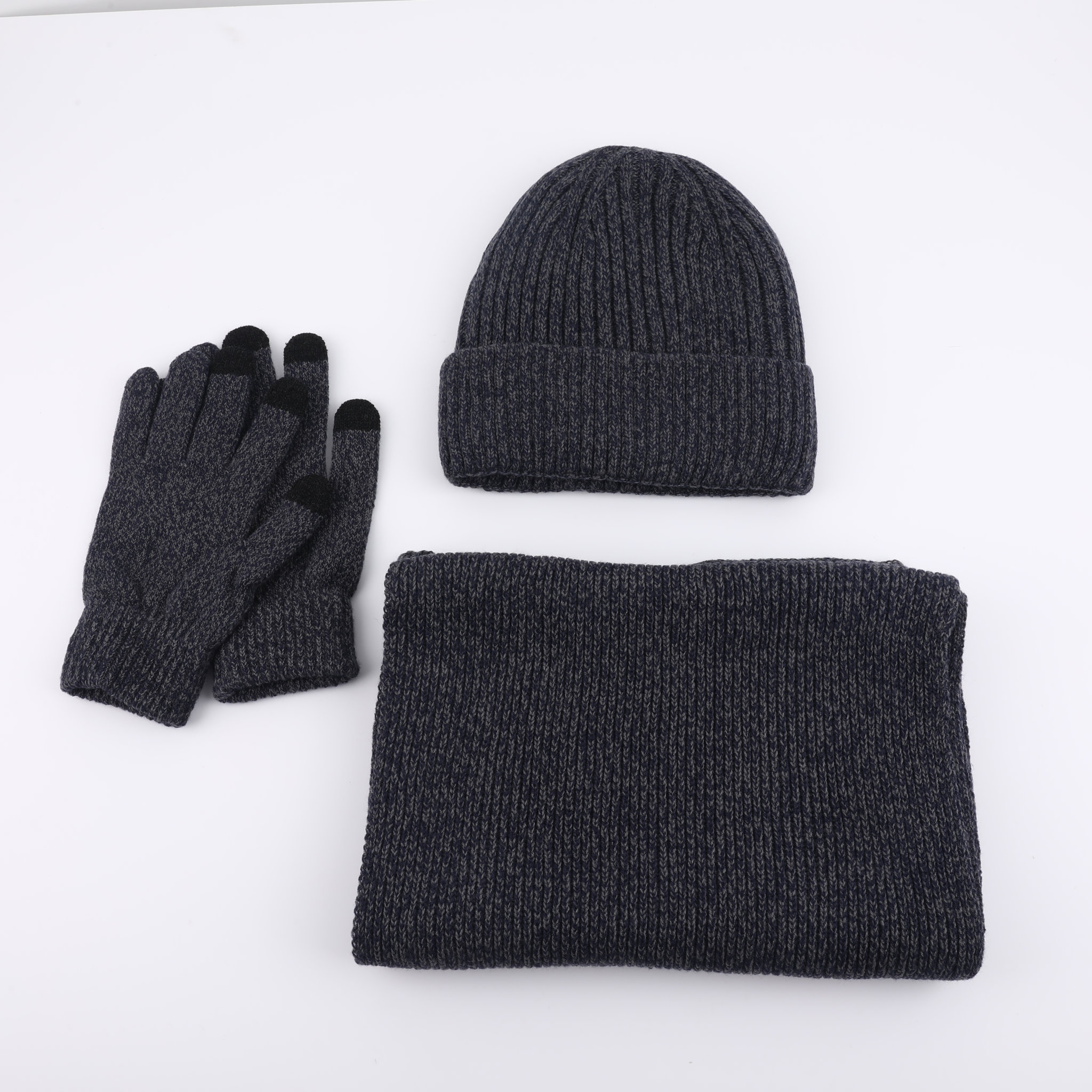 Beanie Scarf Gloves Set3