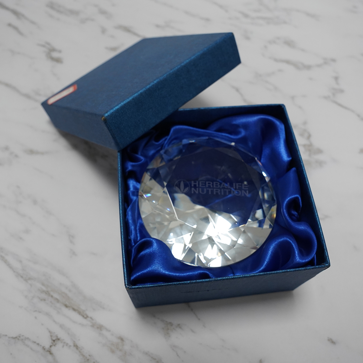 Custom Diamond Shaped Paperweight4