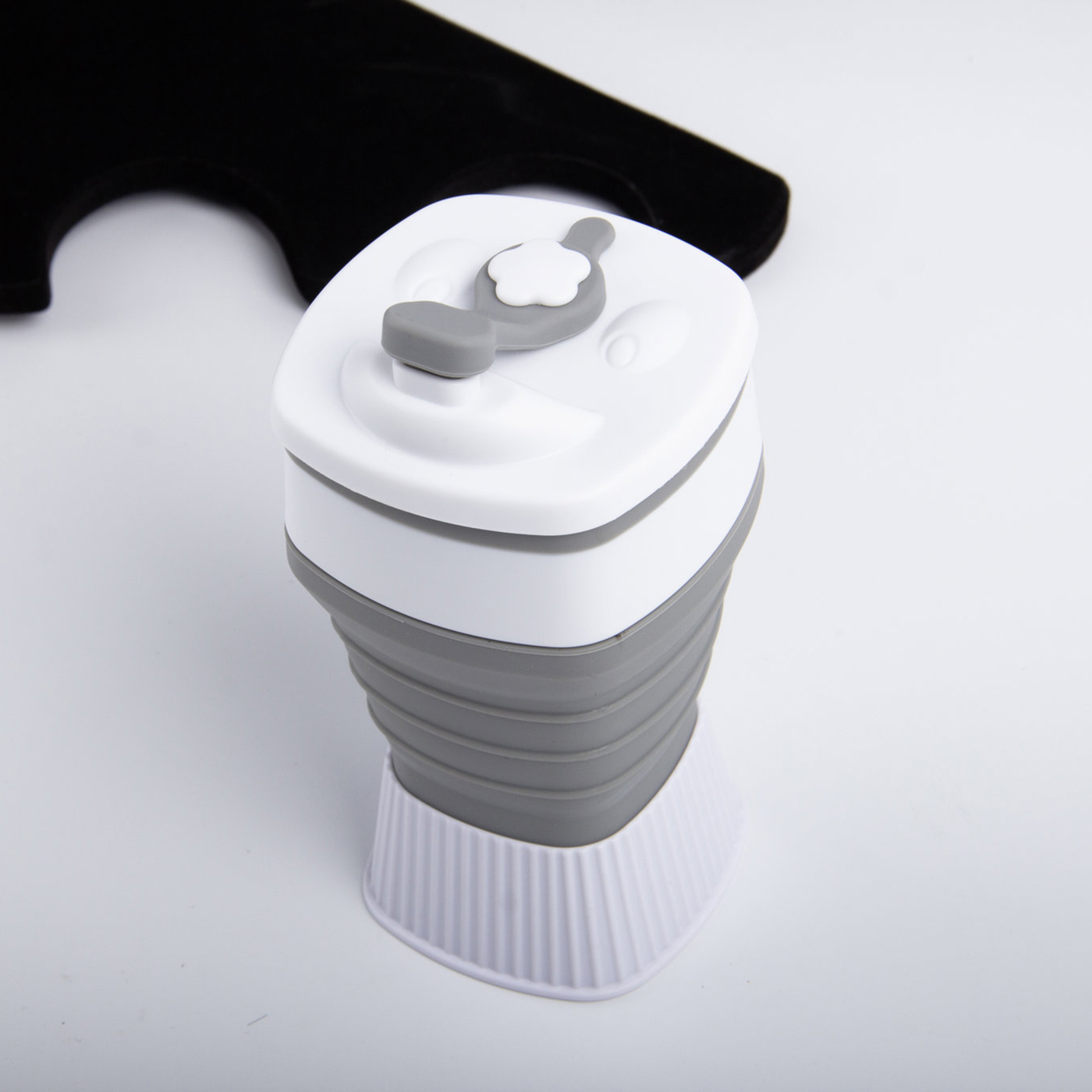 11 oz. Silicone Foldable Travel Cup4