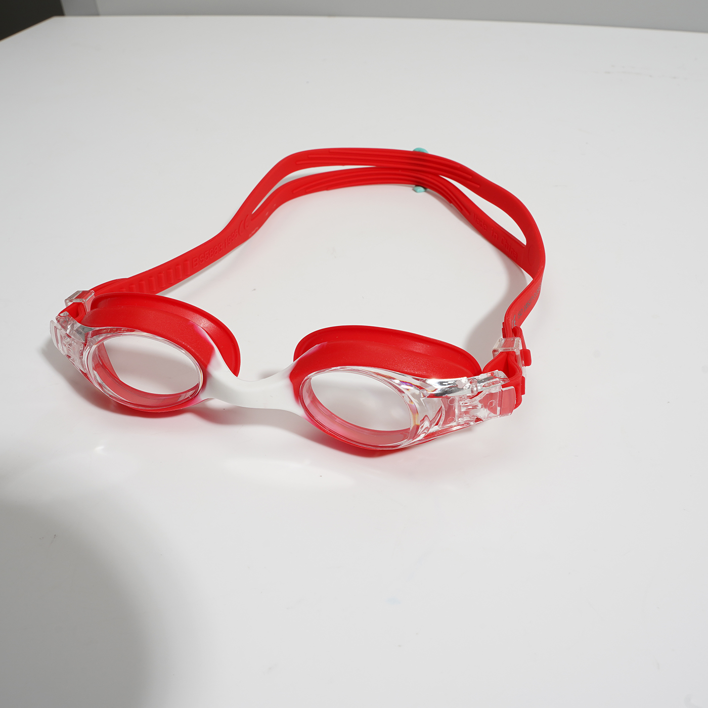 Kids Waterproof Silicone Swim Goggles3