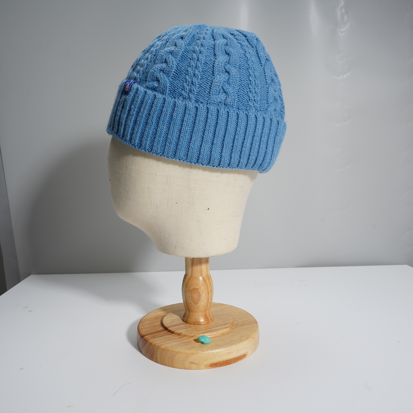 Adult Cable Knit Beanie3