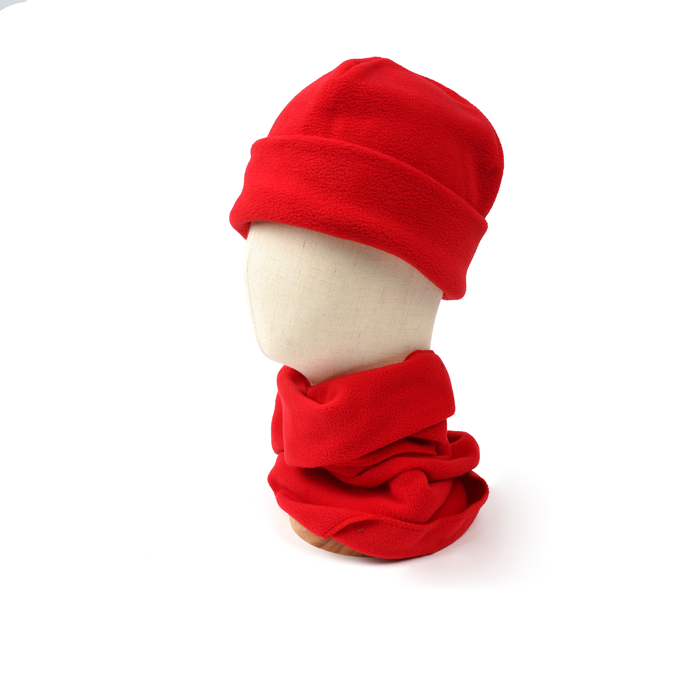 Beanie Gloves Neck Gaiter Set1