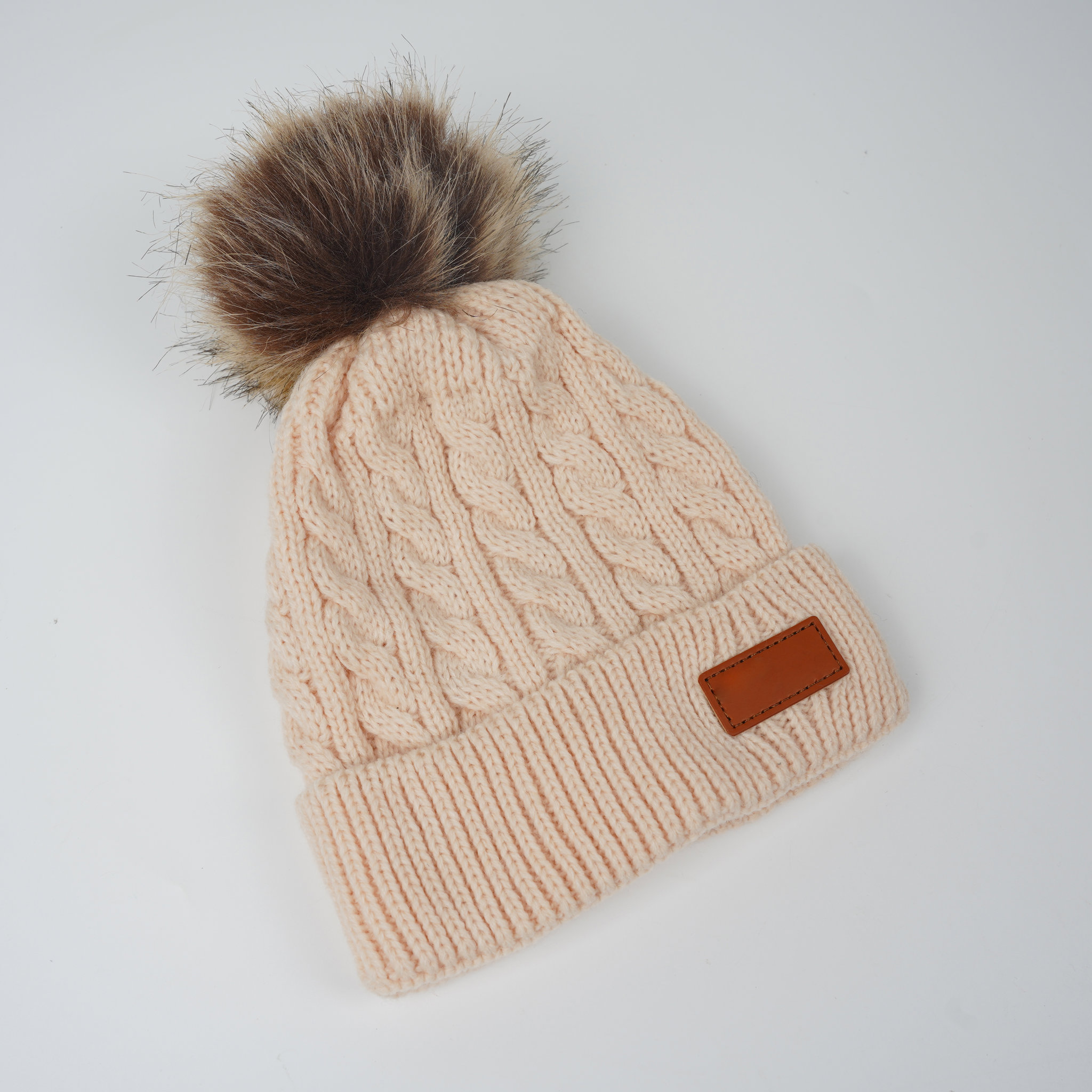Kids Cable Knit Pompom Beanie3