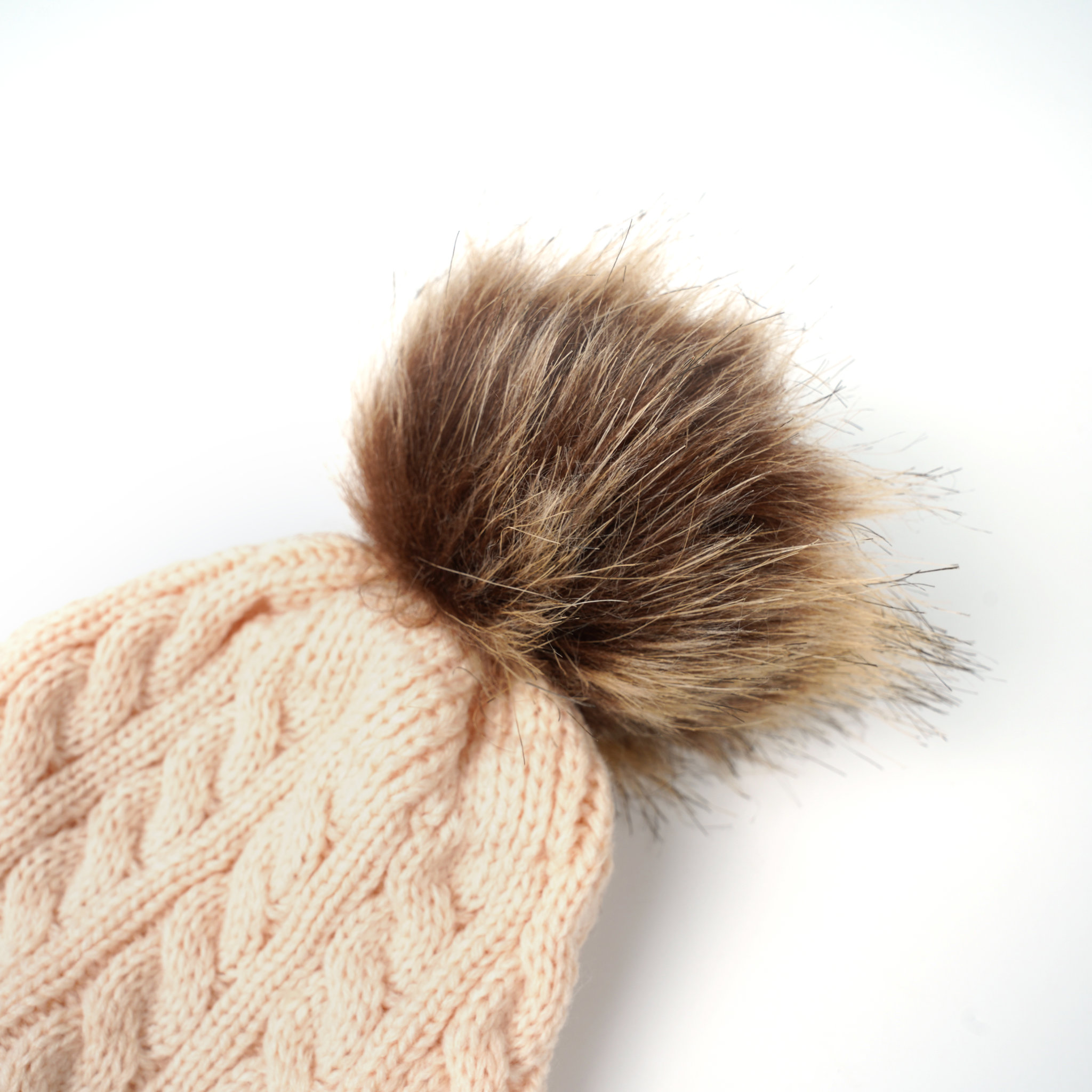 Kids Cable Knit Pompom Beanie4
