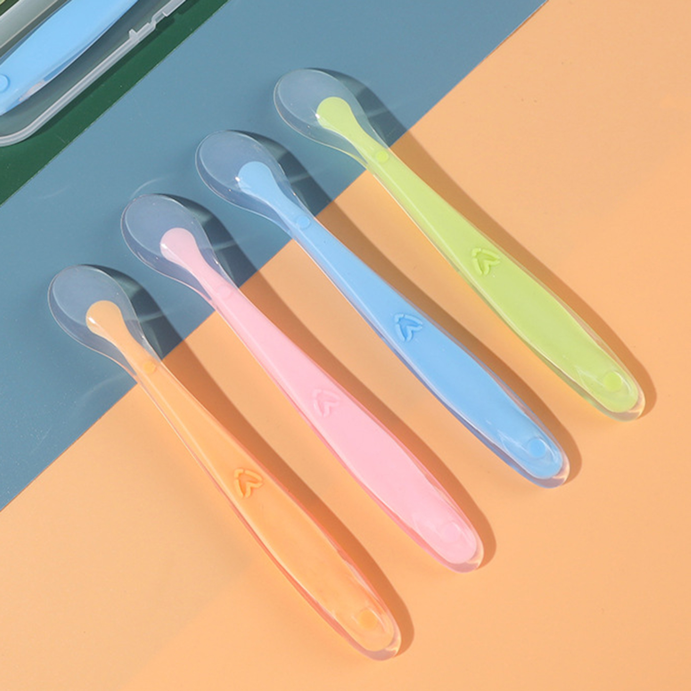 Baby Silicone Soft Spoon With Storage Box2