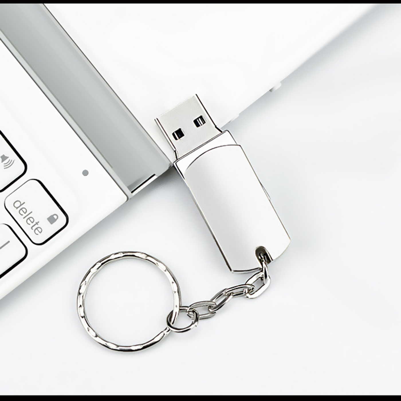 Rotating USB Flash Drive Keychain4