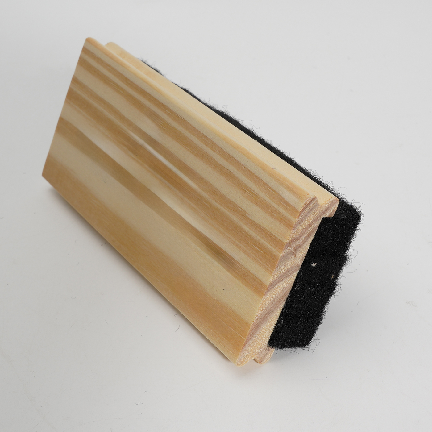 Wooden Chalkboard Eraser4