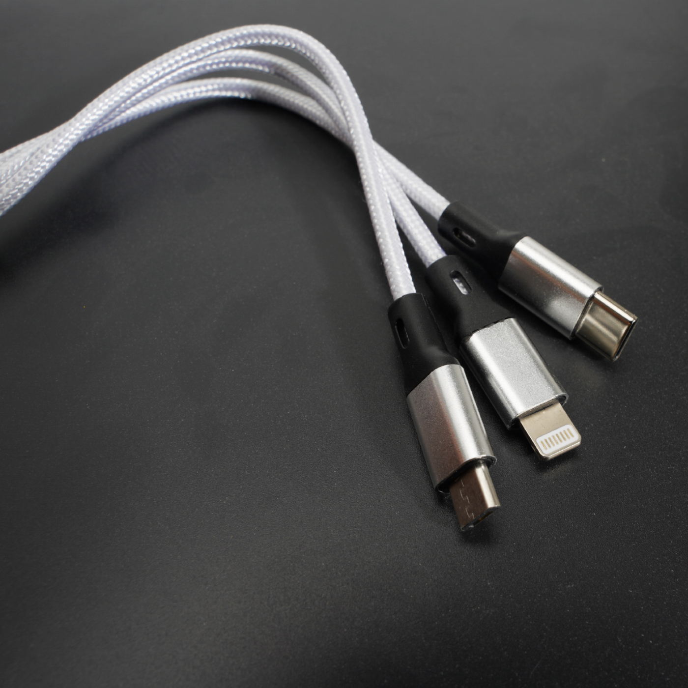 Creative Capsule Storage Cable1