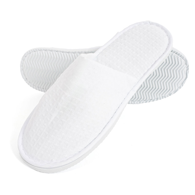 Disposable Hotel Slippers1