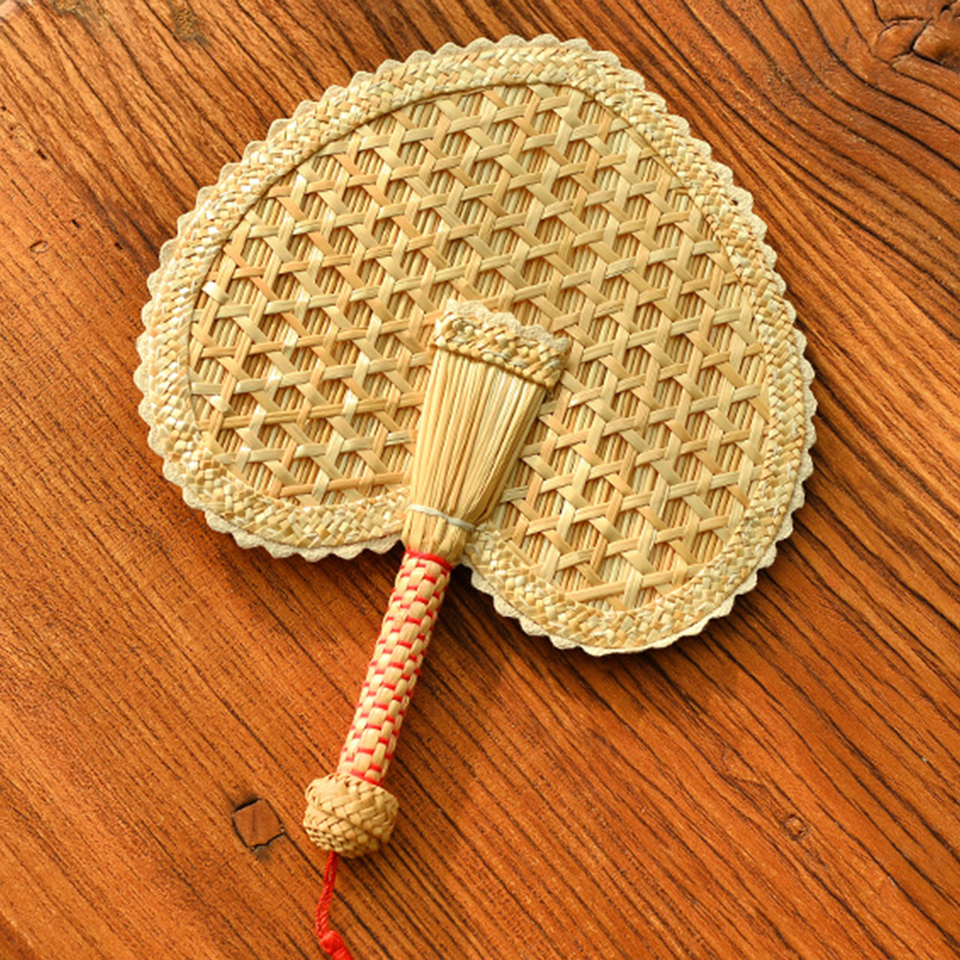 Summer Wheat Straw Woven Fan1