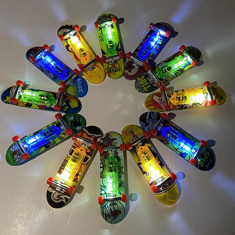 Custom Light-up Mini Finger Skateboards2
