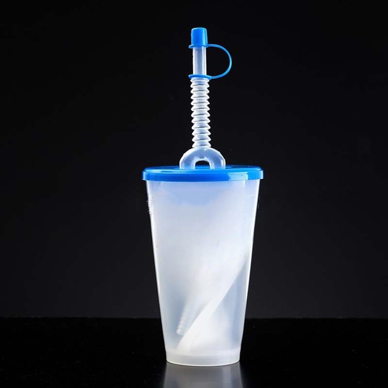 Plastic Twin Split Cup With Straw1