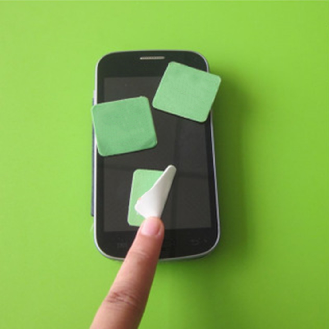 Sticky Screen Cleaner1