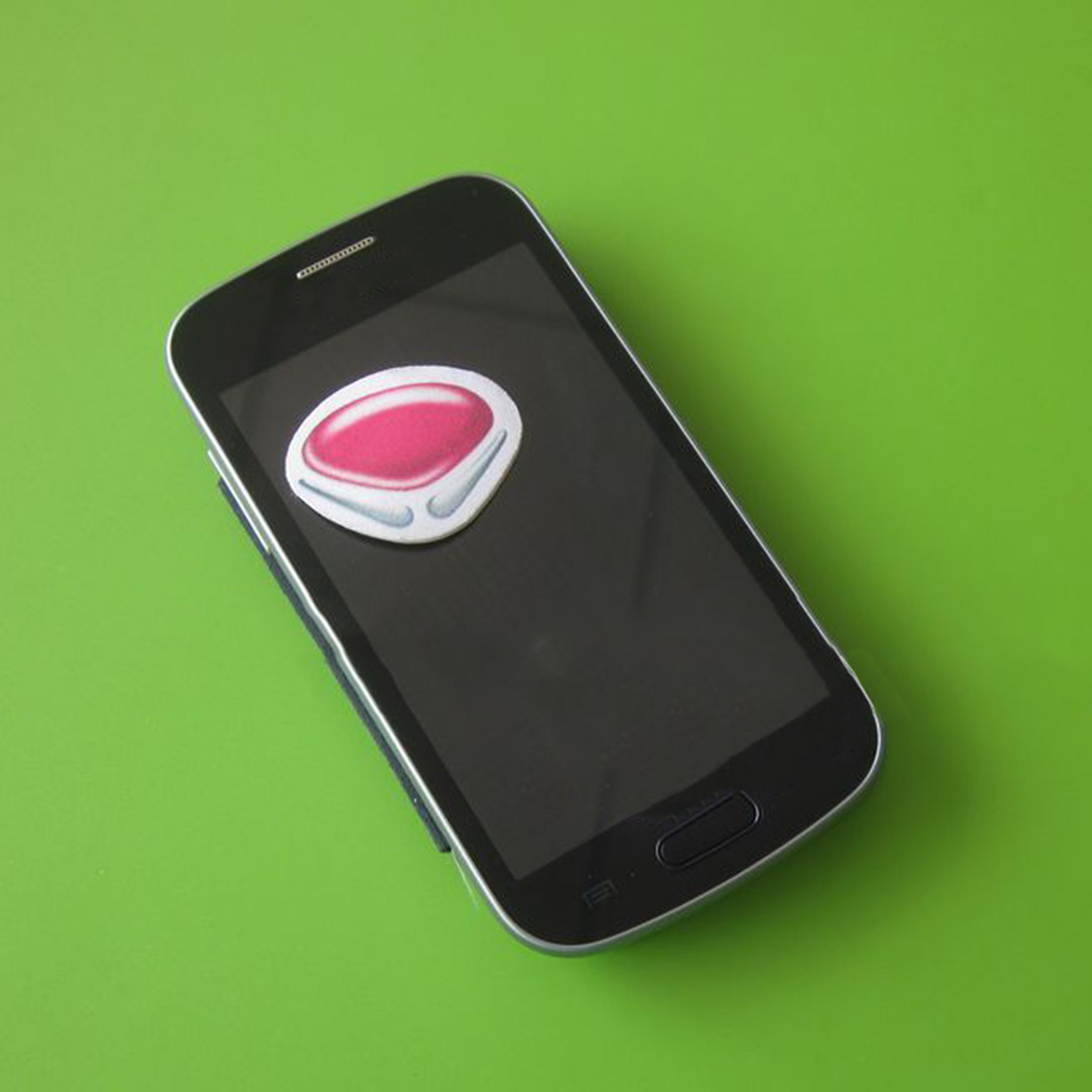 Sticky Screen Cleaner2