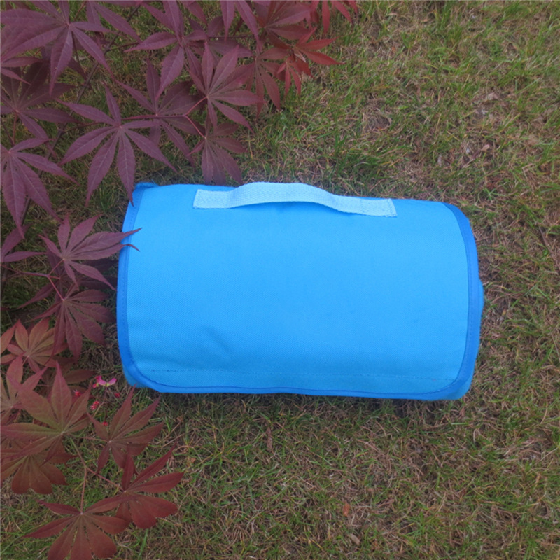 Roll-up Custom Picnic Blanket1