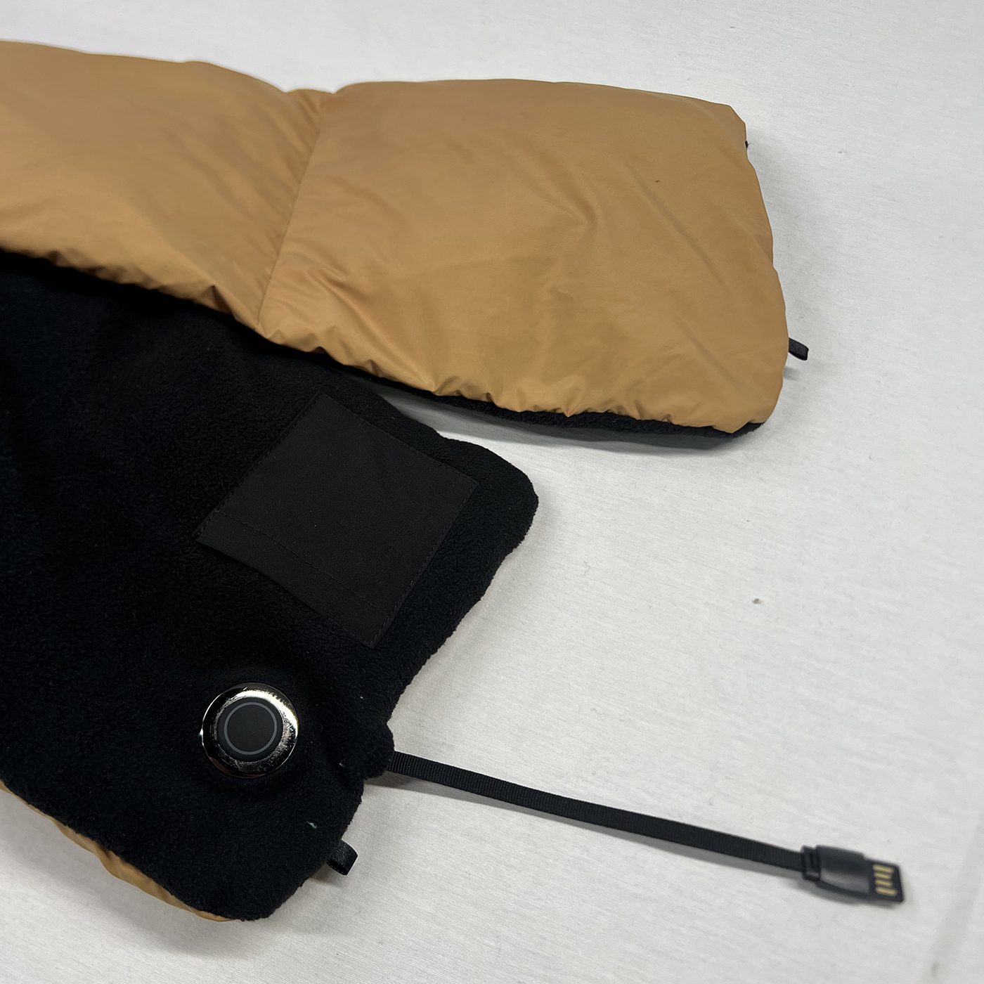 Rechargeable Heated Scarf2