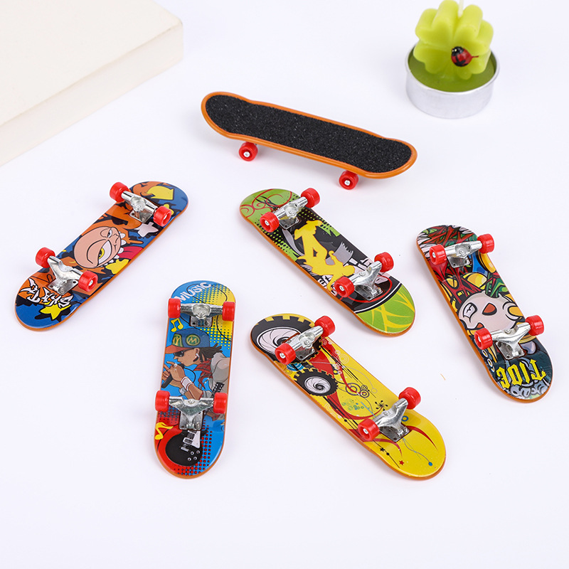 Custom Light-up Mini Finger Skateboards
