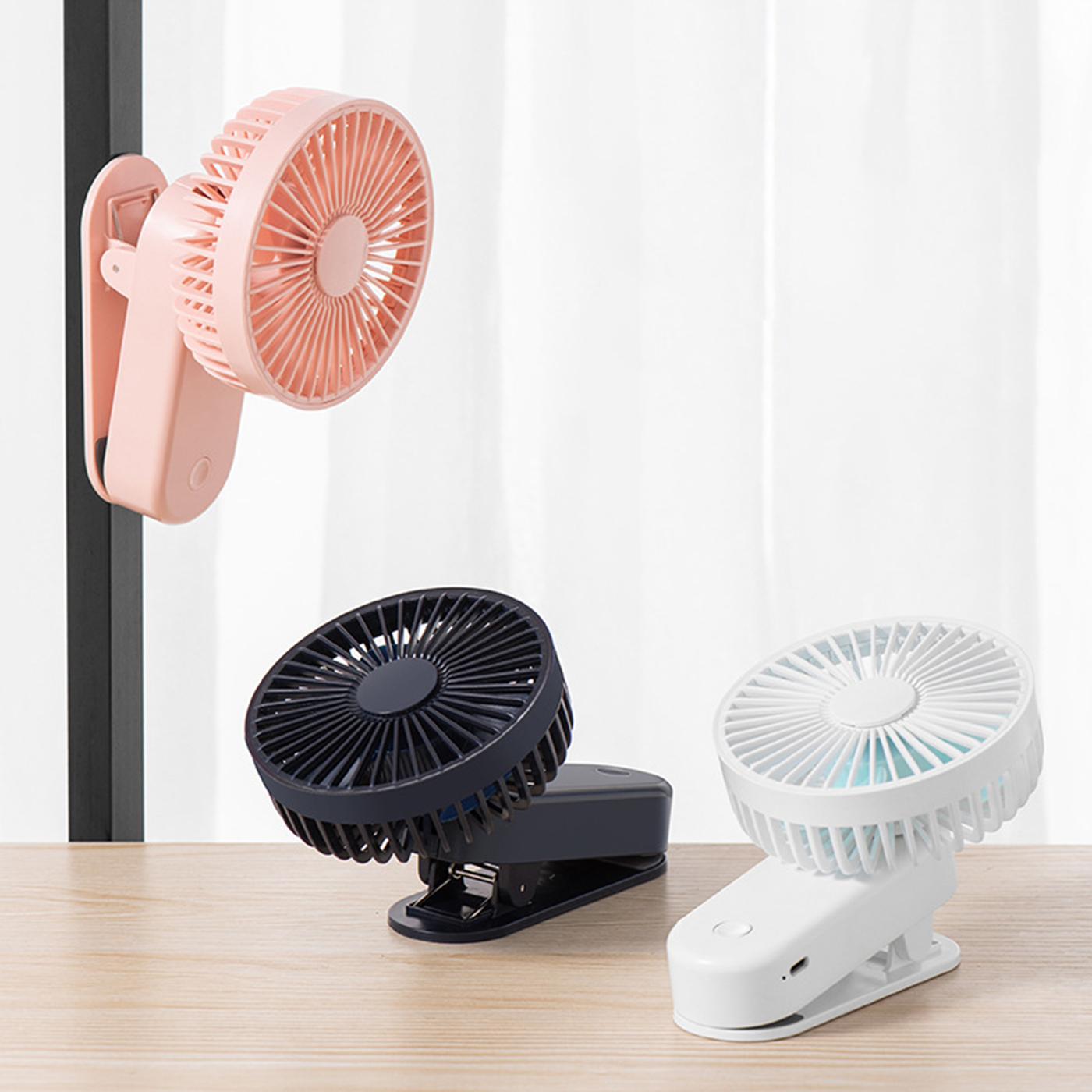 Portable USB Desk Fan With Magnetic Clip3