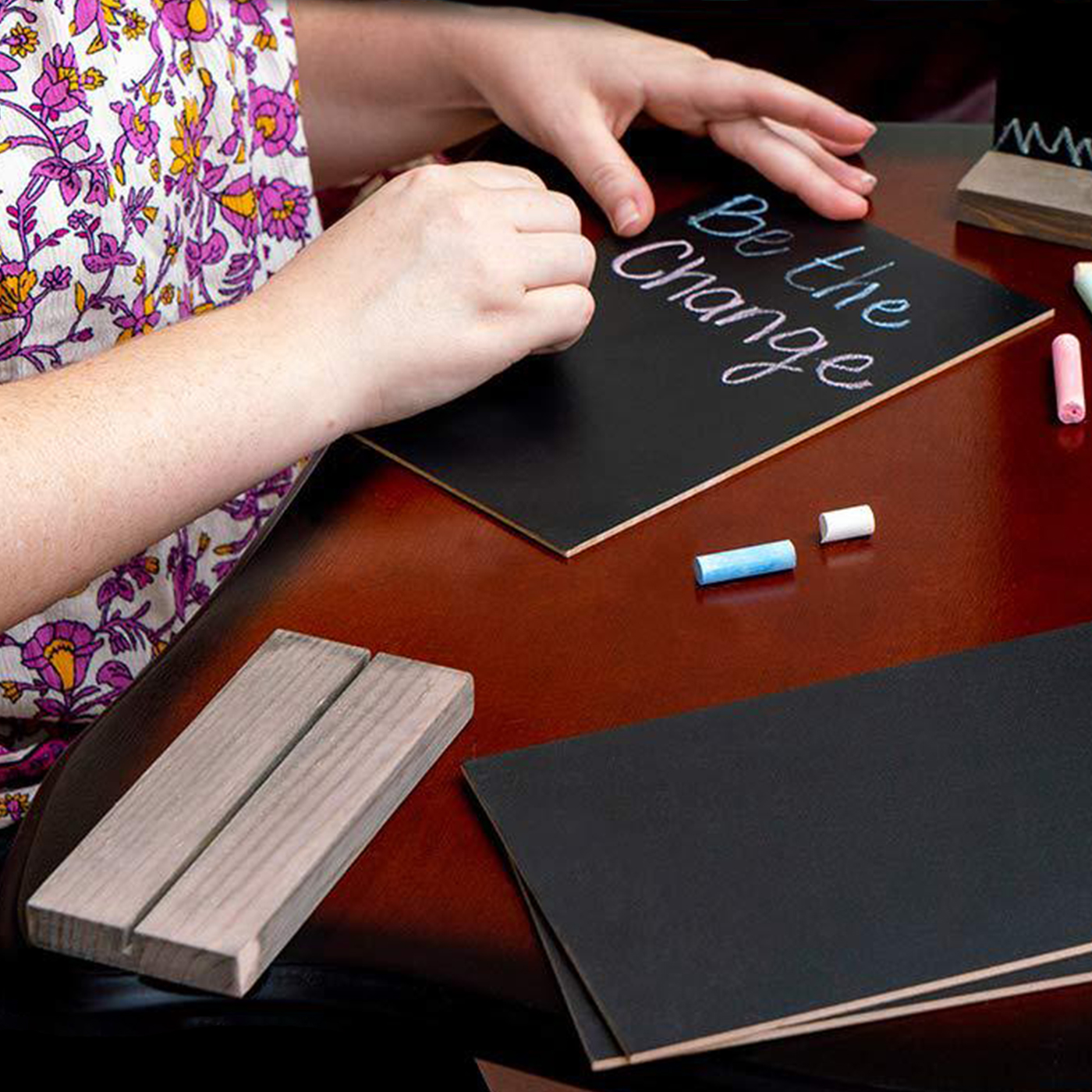 Tabletop Chalkboard Signs With Wood Base2