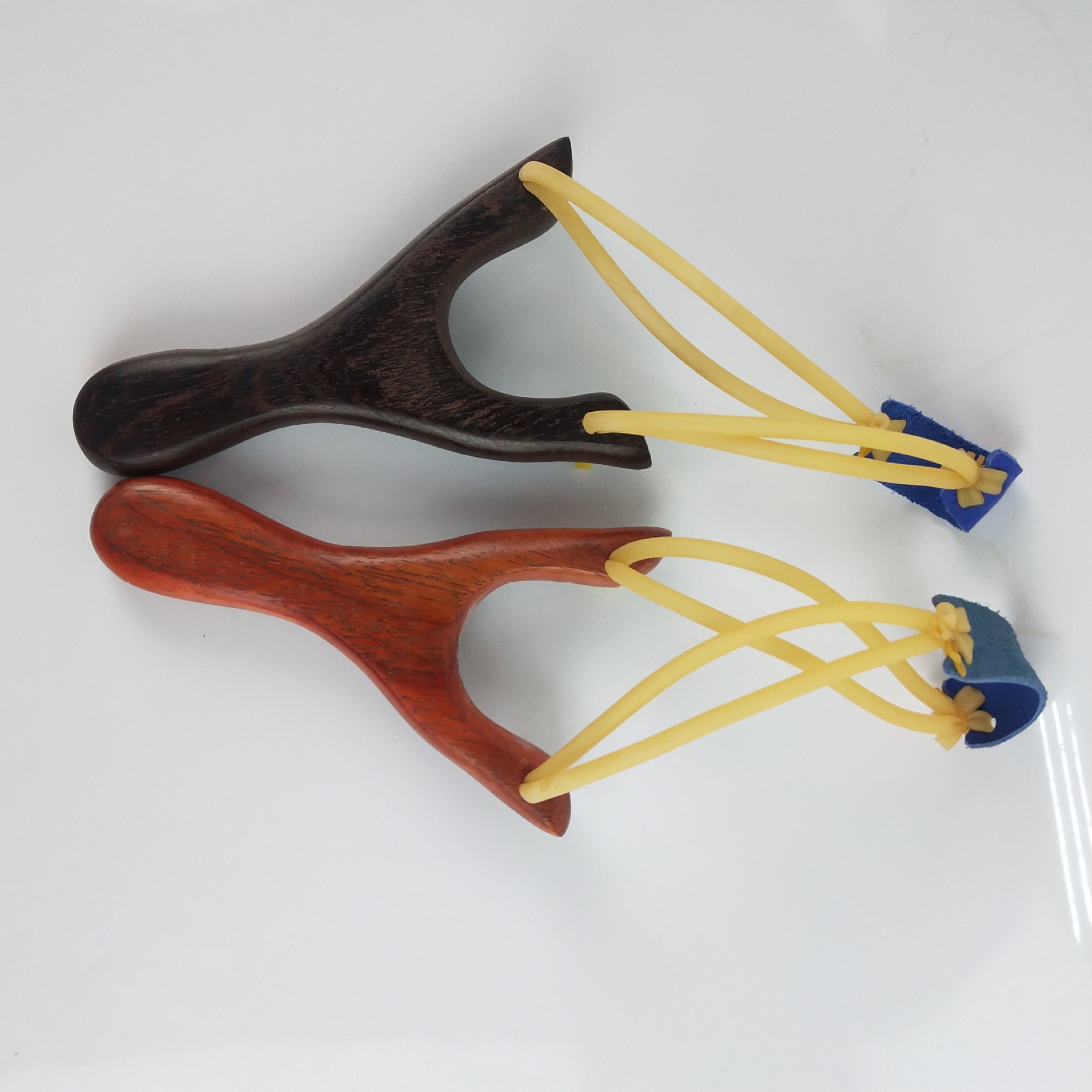 Custom Wood Slingshot3