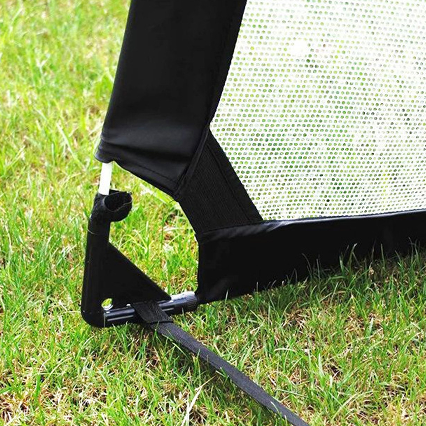 Pop-Up Football Goal3