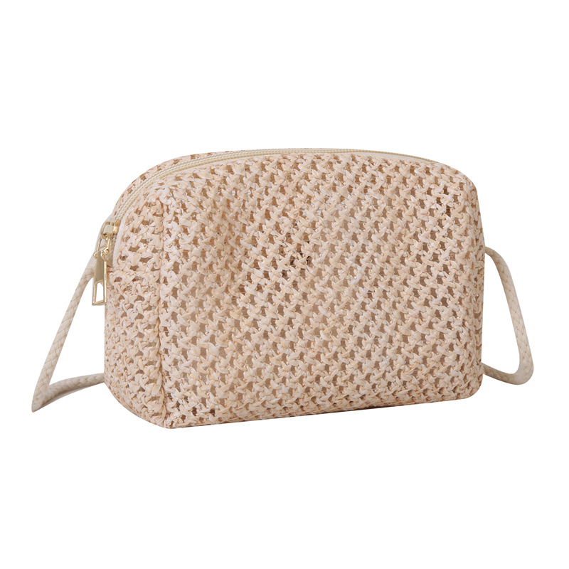 Small Crossbody Straw Bag1
