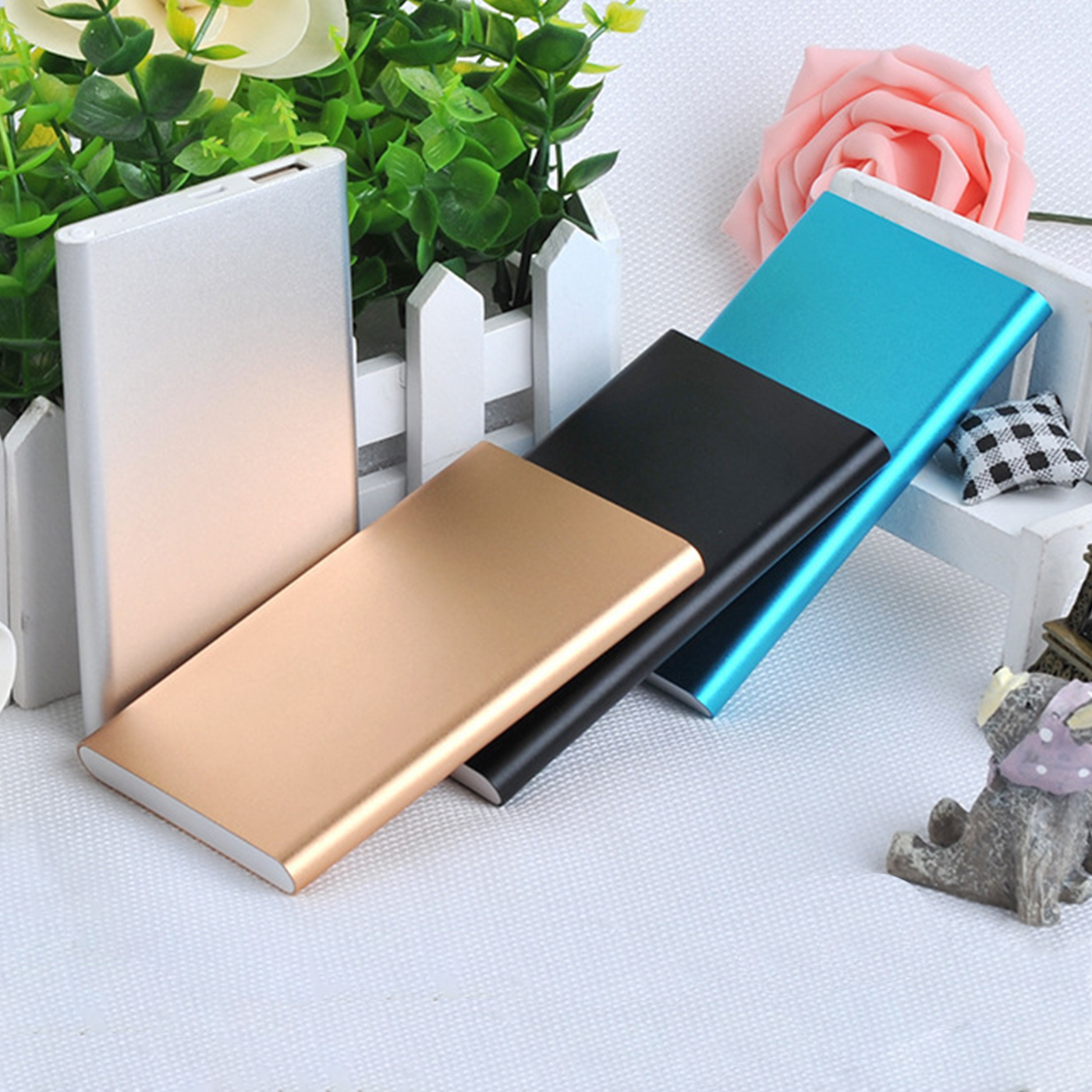 Ultra-Thin Portable Power Bank3