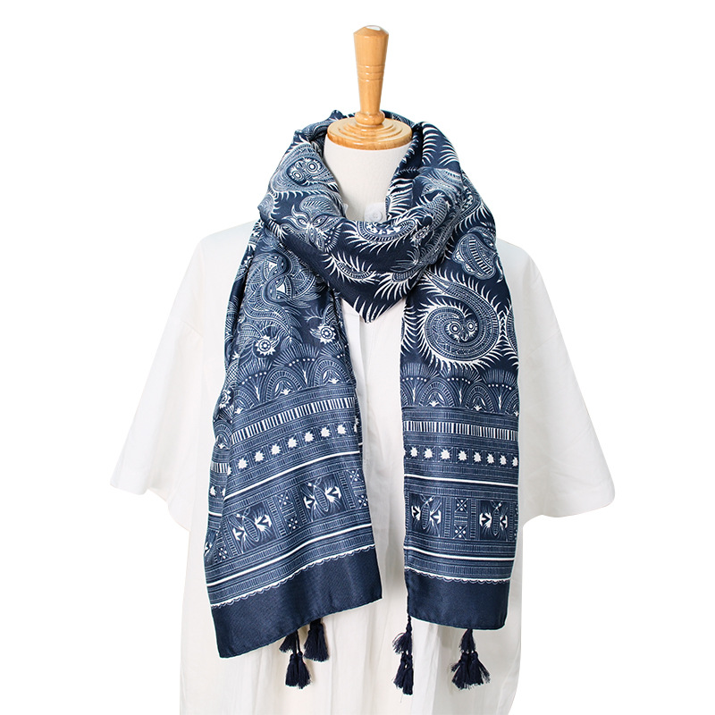 Women's Beach  Scarf With Tassels2