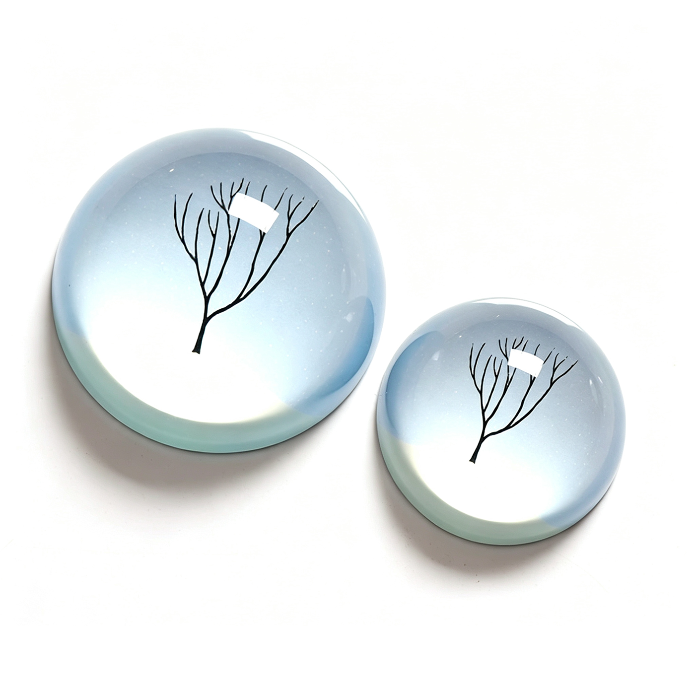 Custom Crystal Hemisphere Paperweight2
