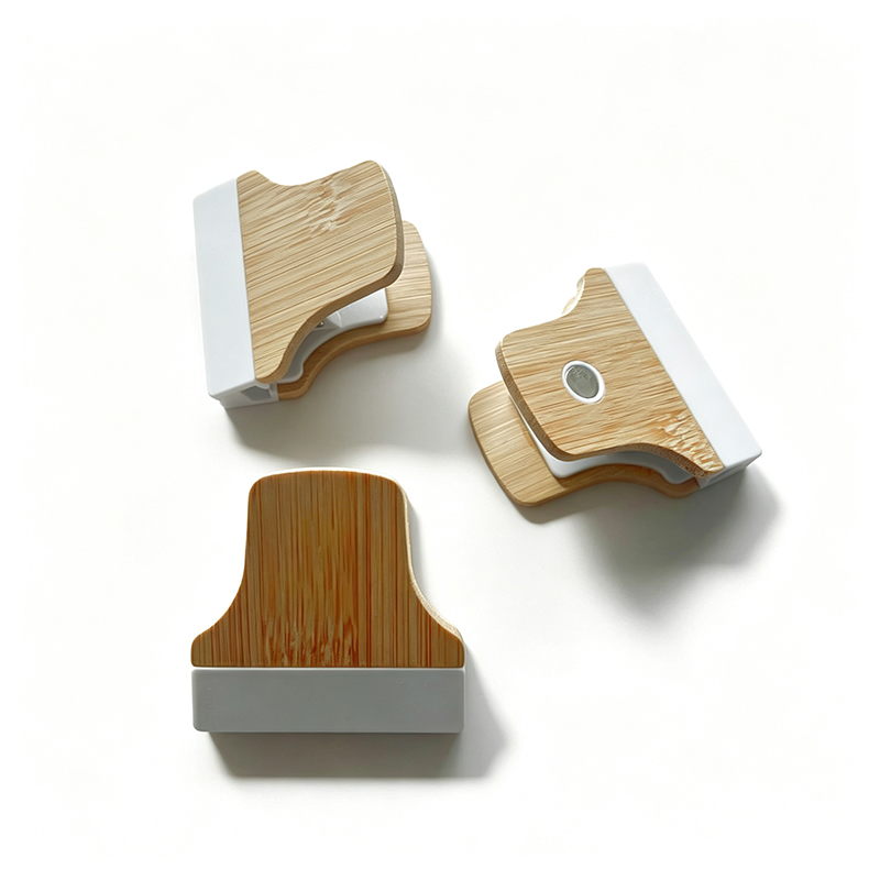 Bamboo Magnetic Food Bag Sealing Clip1