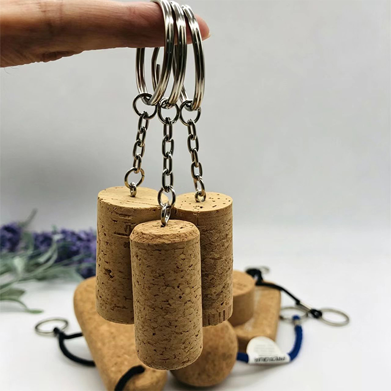 Custom Cork Wine Keychain1